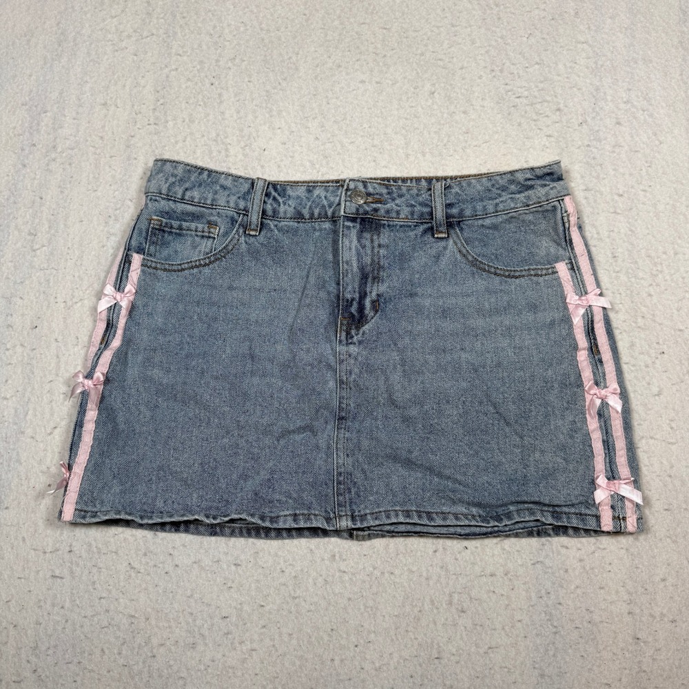 Ashley Mason Denim Mini Skirt Size 9/29 Blue Pink Bow Side Trim Coquette Cotton